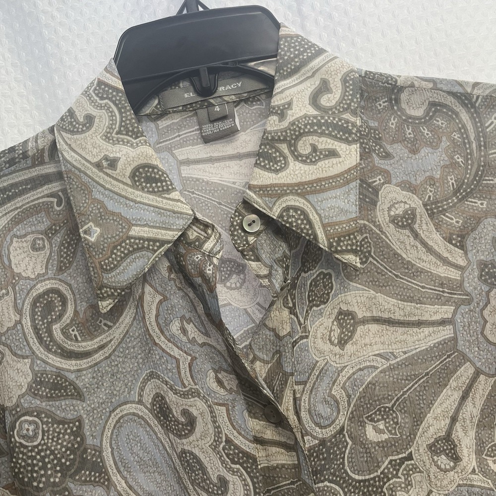 Ellen Tracy 100% Silk Blue Beige Neutral Paisley Button Front Blouse Classic 4 - Picture 2 of 7